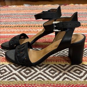 Aquatalia Black leather Samara Heeled sandal 6 1/2